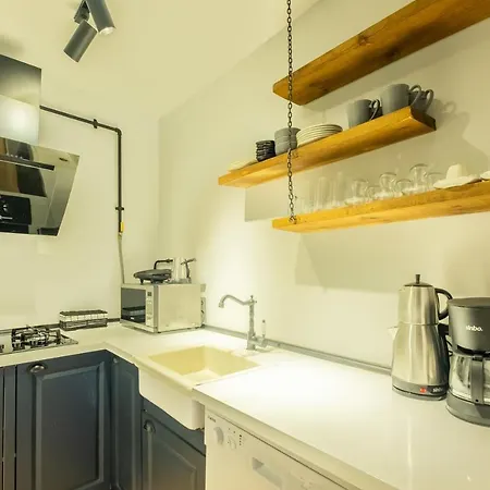 Cozy Flat With Central Location Close To Popular Attractions In Besiktas Lejlighed